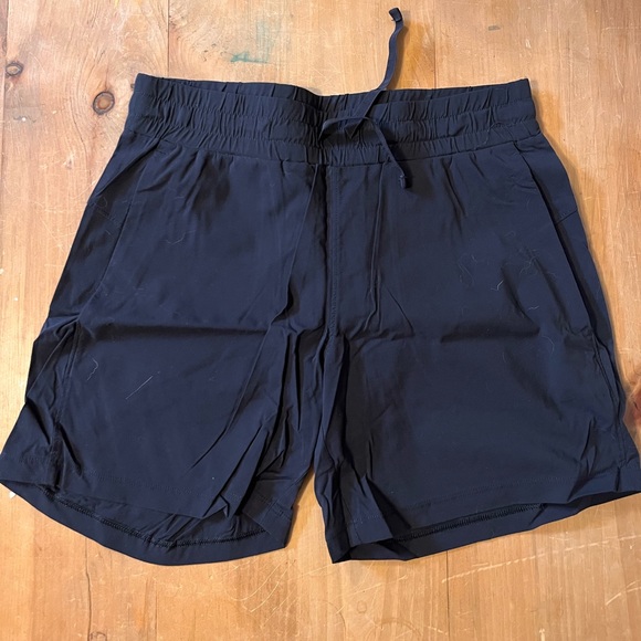 Women’s golf apparel bundle - Picture 15 of 16